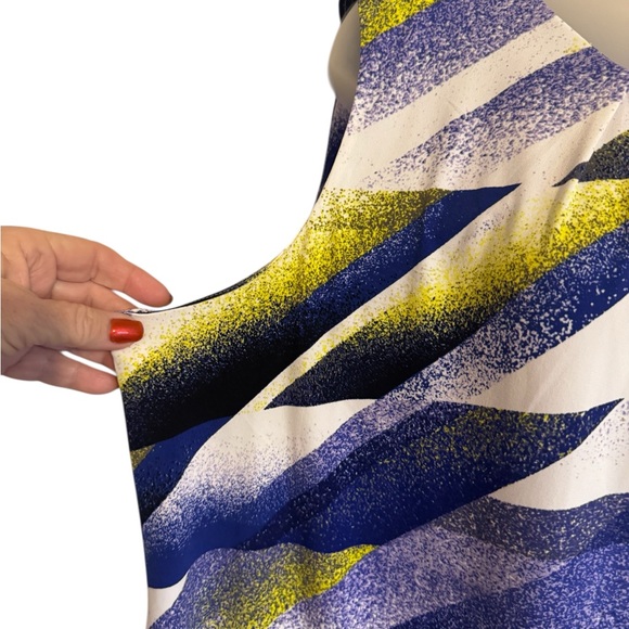 NWOT Calvin Klein Purple, White & Yellow Print Sleeveless Blouse PLUS: 2X     #M - Picture 3 of 8